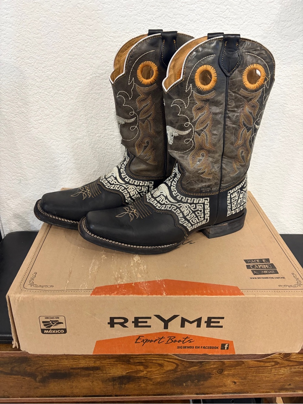 Reyme men’s leather Mexican, cowboy boots square toe Embroidered Western Boots